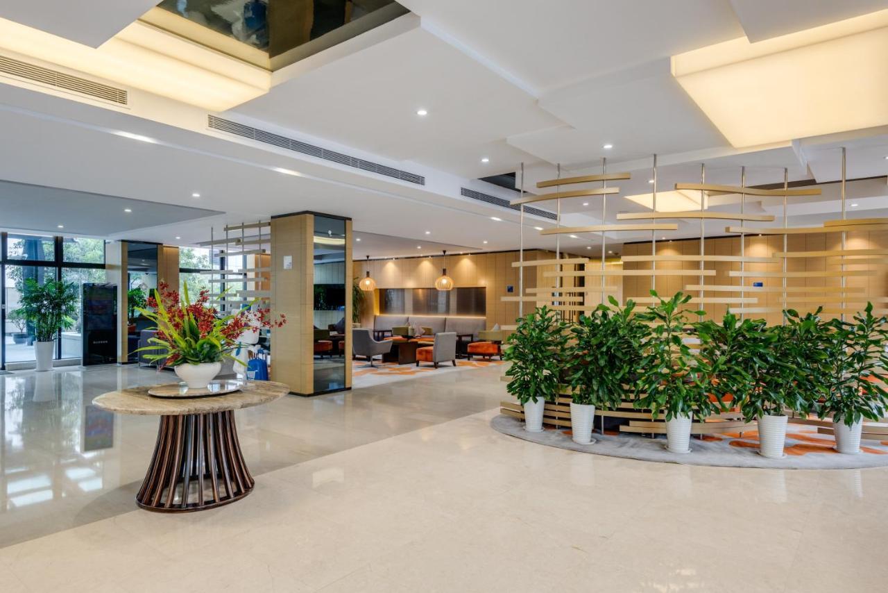 Holiday Inn Express Shanghai Gongkang By Ihg Екстер'єр фото