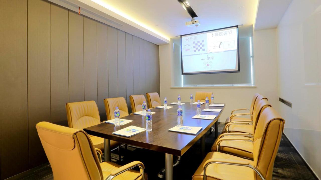Holiday Inn Express Shanghai Gongkang By Ihg Екстер'єр фото
