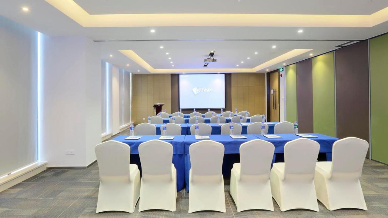 Holiday Inn Express Shanghai Gongkang By Ihg Екстер'єр фото