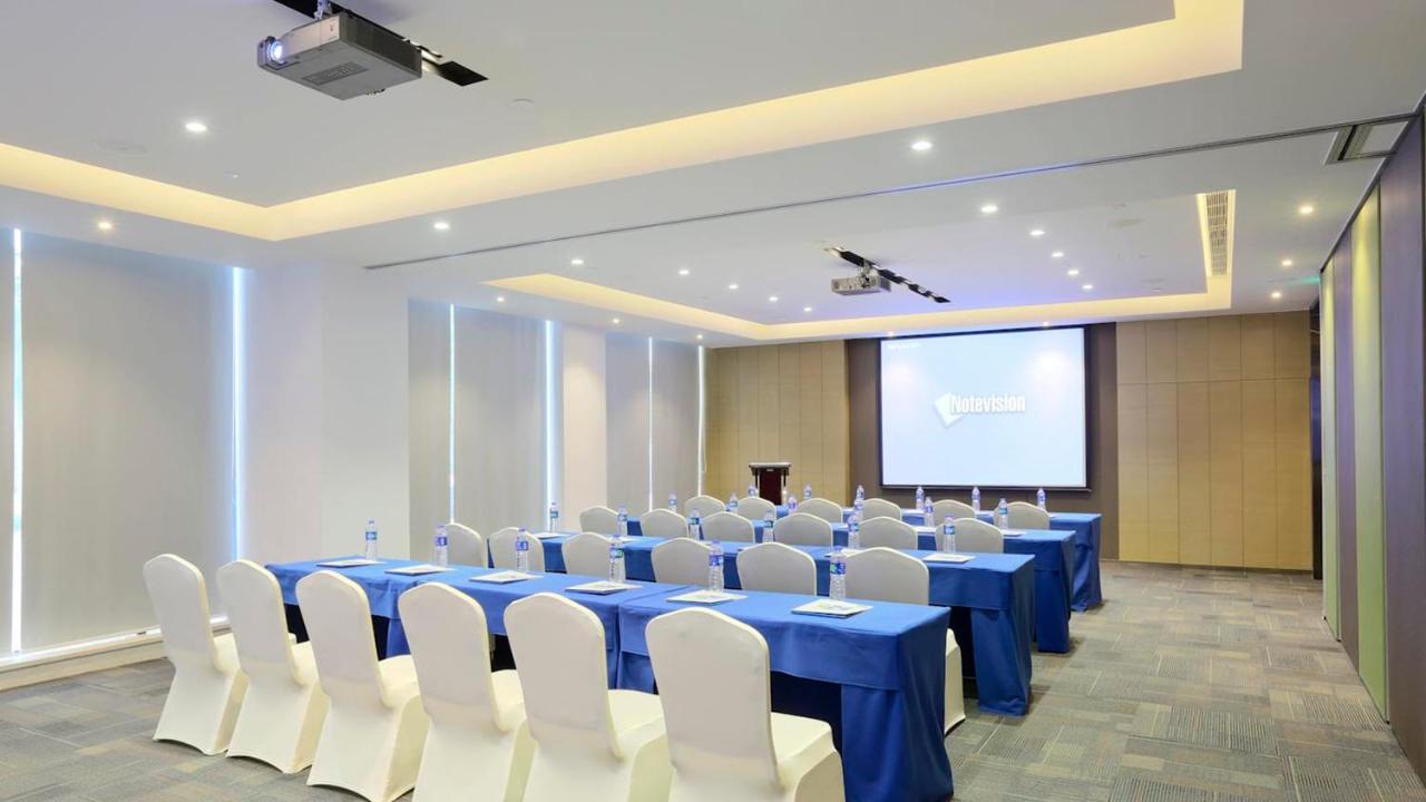Holiday Inn Express Shanghai Gongkang By Ihg Екстер'єр фото